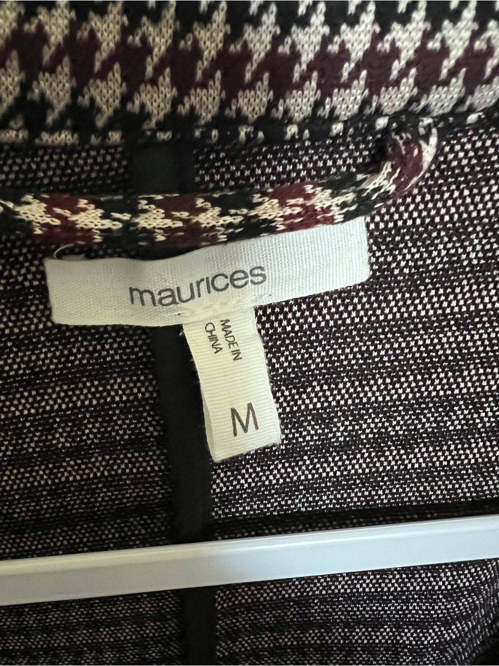 Women's Houndstooth Knit Blazer Jacket - Black, Brown, Cream & Burgundy - Picture 10 of 10